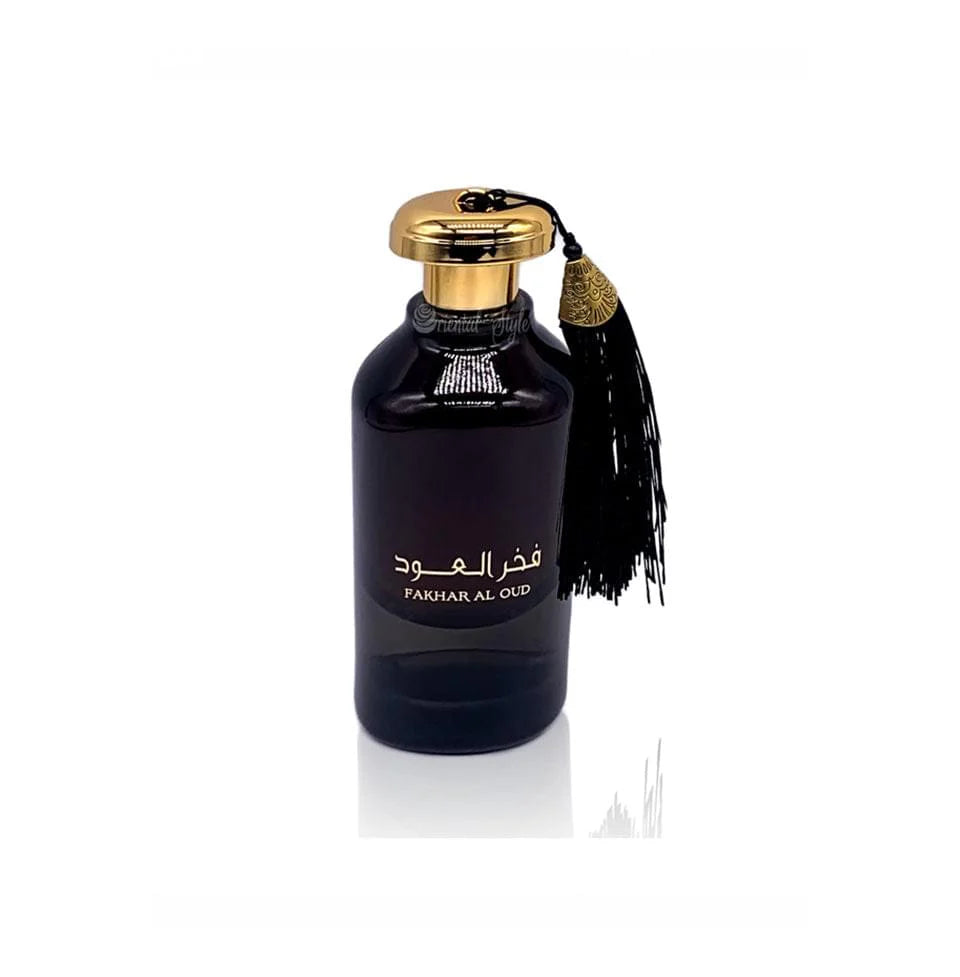 Ard Al Zaafaran Fakhar Al Oud perfume bottle for men and women, 100ml, featuring elegant packaging and luxurious design.