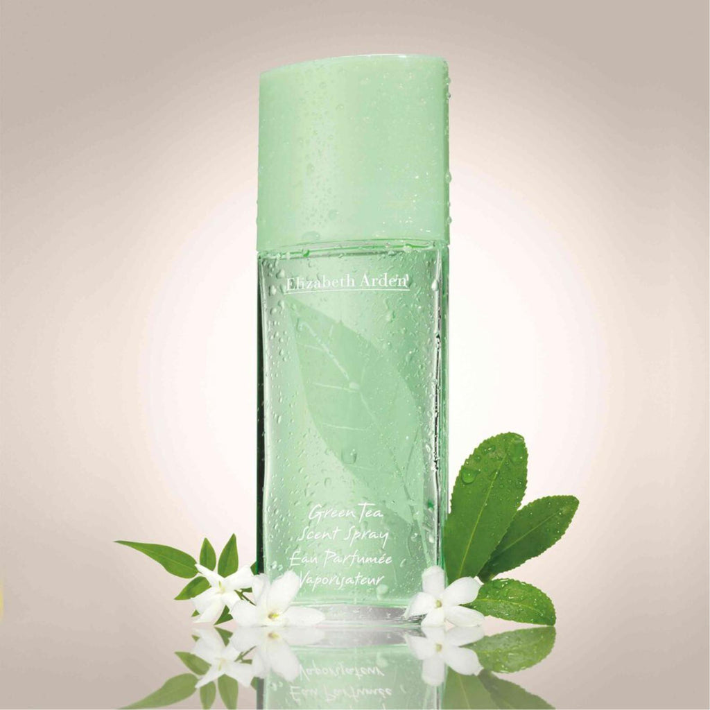 Elizabeth Arden Green Tea unisex scent spray bottle, 30ml, with green tea fragrance and elegant packaging.